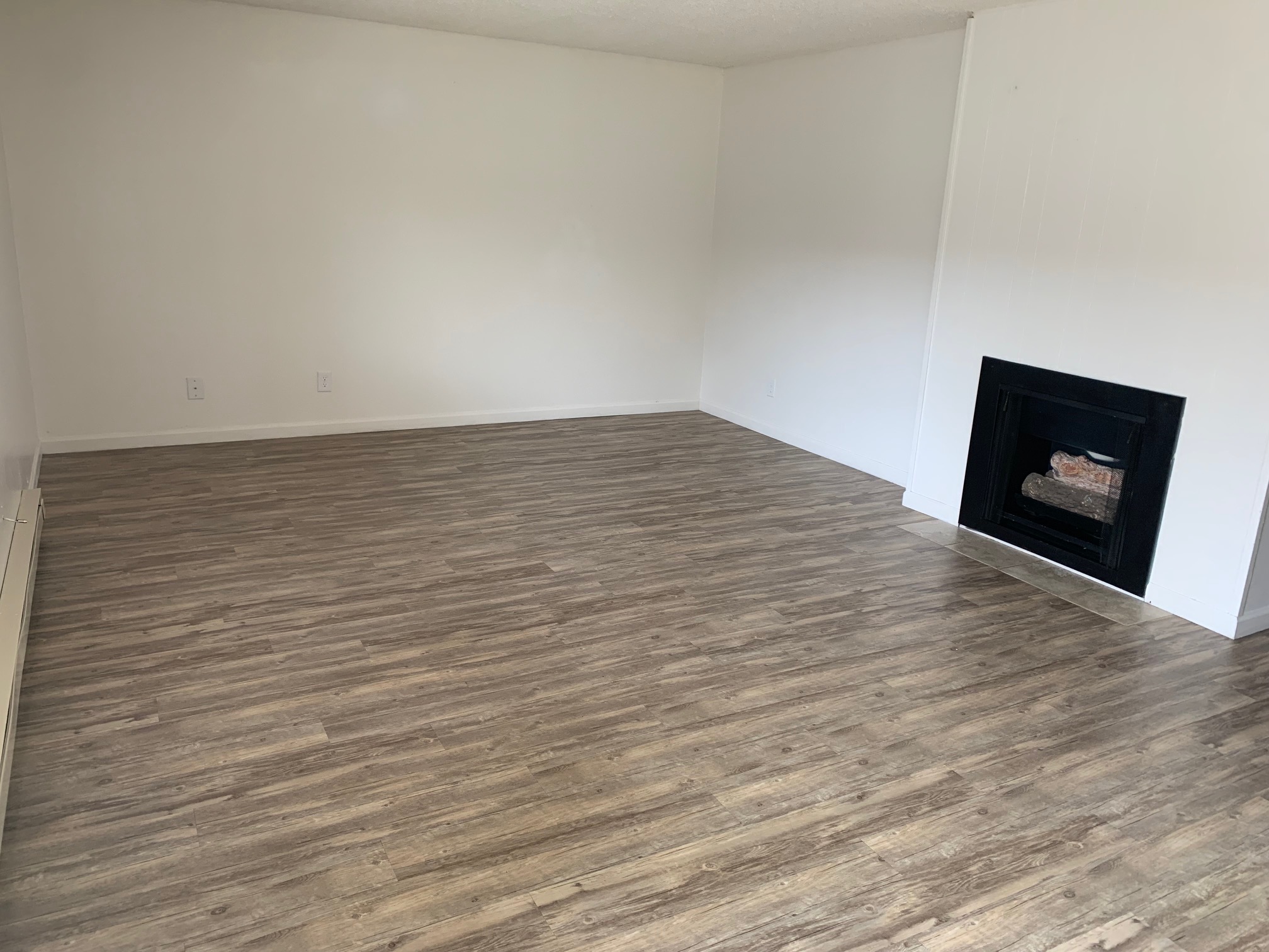 700 Crater Lake Ave., #107