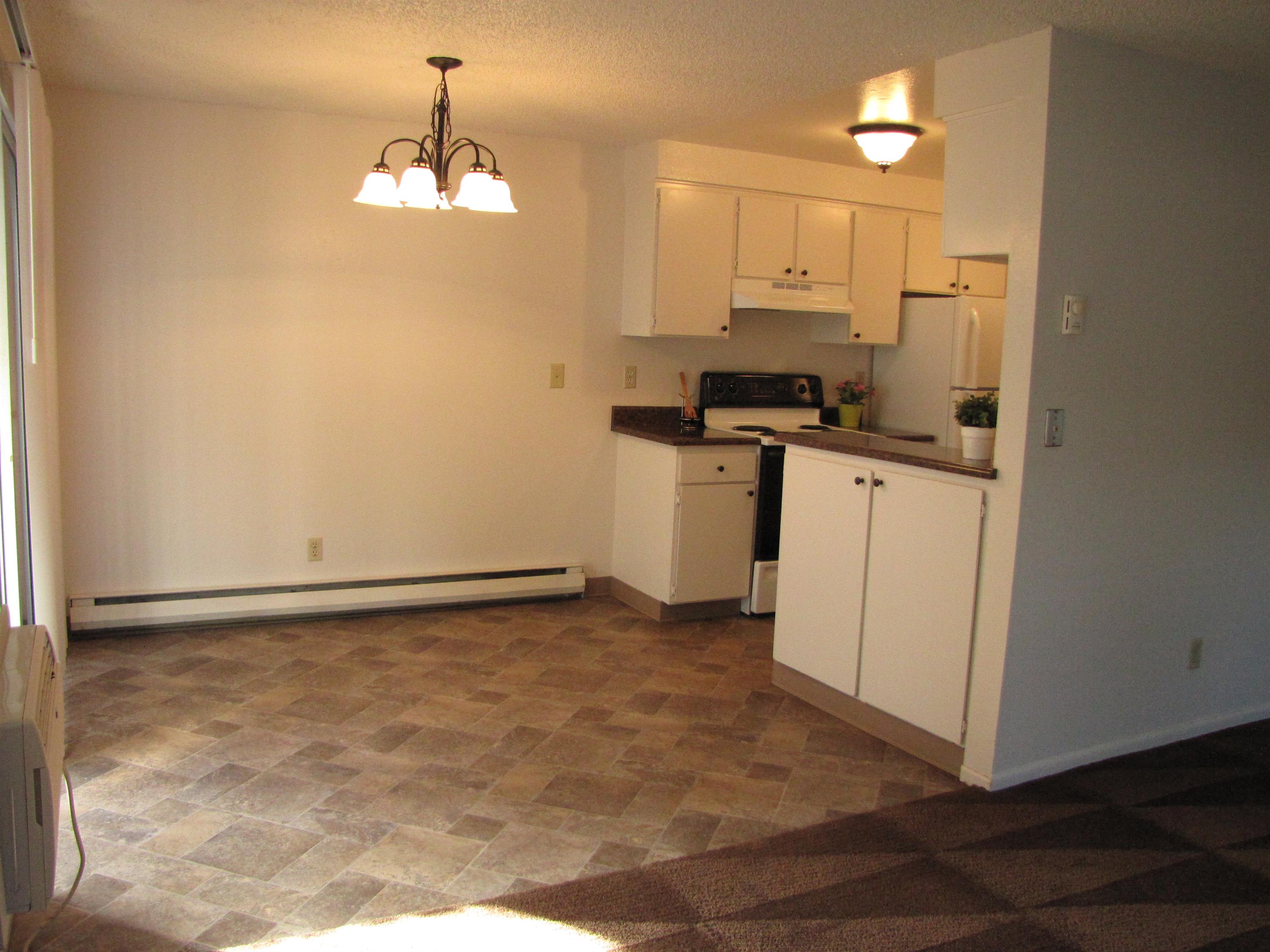 700 Crater Lake Ave., #60